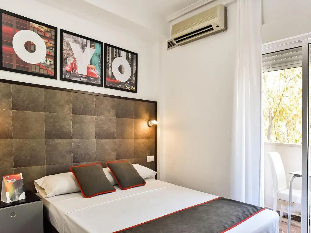 Room, Hello Feria, Madrid