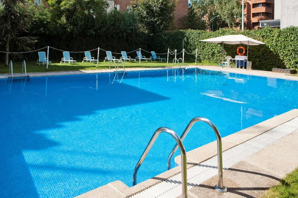 Pool, NH Madrid Ventas, Madrid