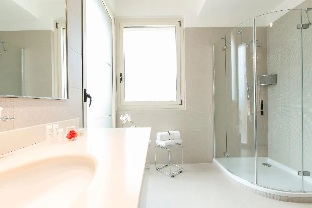 DOUBLE STANDARD Room, Just Hotel Lomazzo Fiera, Milan