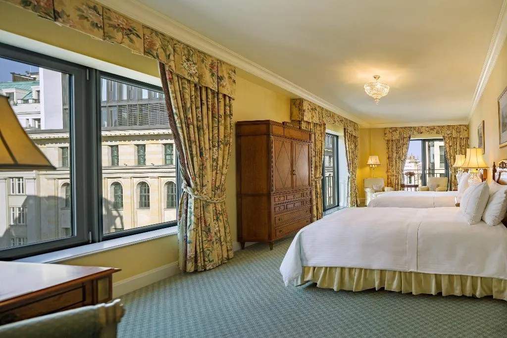 DOUBLE PREMIUM Room, Regent Berlin, Berlin