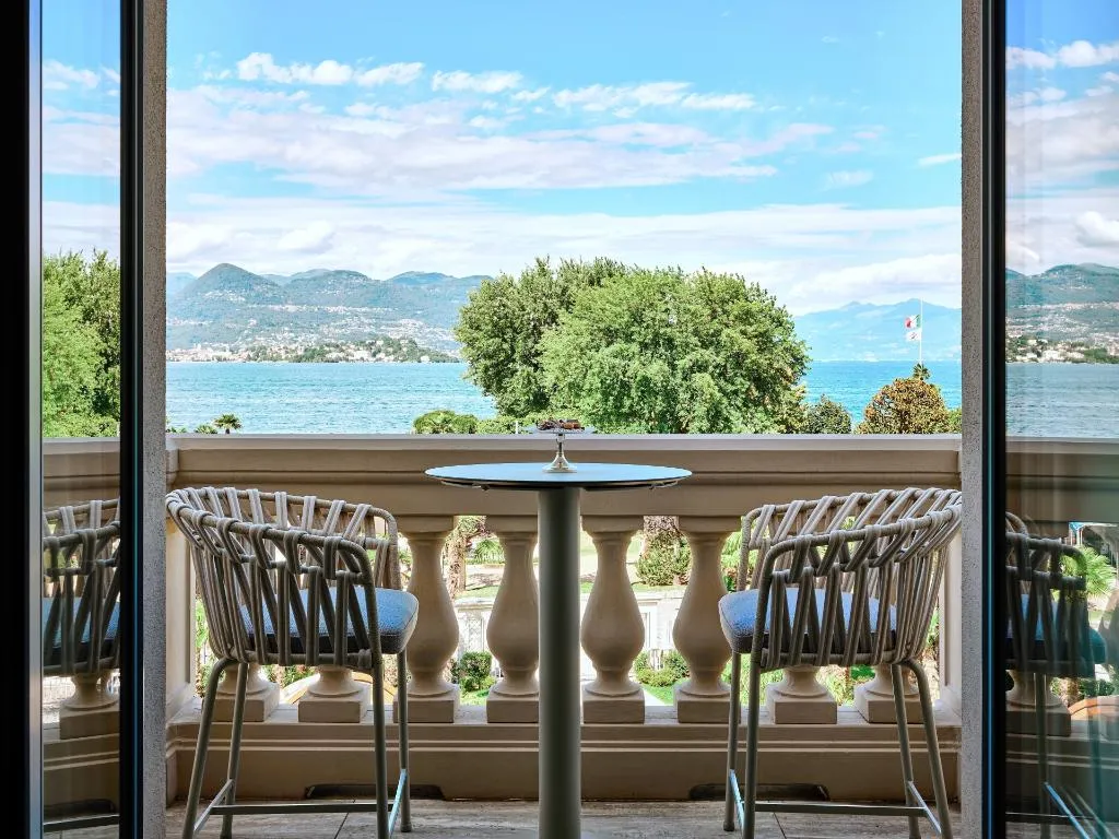 SUITE LAKE VIEW Room, Boutique Hotel Stresa, Milan