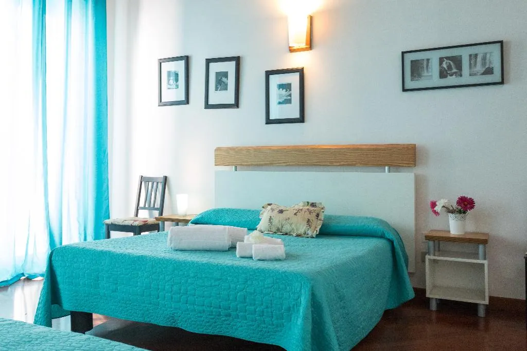 Room, B&B Ai Tintori, Palermo