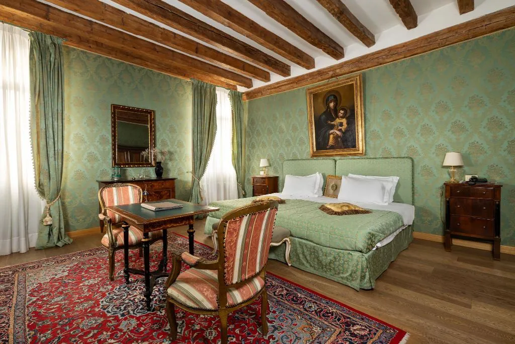 SUITE CLASSIC Room, Relais Alberti, Venice