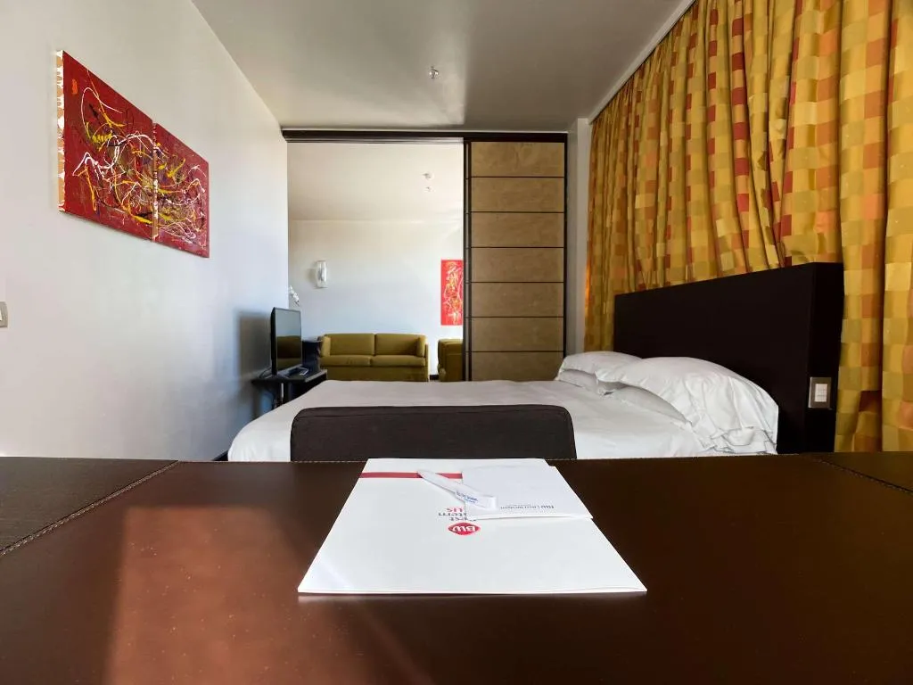 SUITE KING SIZE BED Room, Best Western Plus Hotel Le Favaglie, Milan