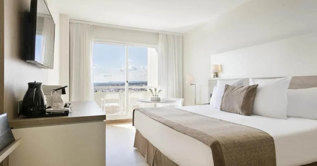 DOUBLE PREMIUM SEA VIEW Room, Melia Sitges, Costa Brava