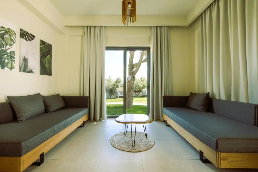 SUITE WITH PRIVATE POOL Room, Malena Hotel, Crete