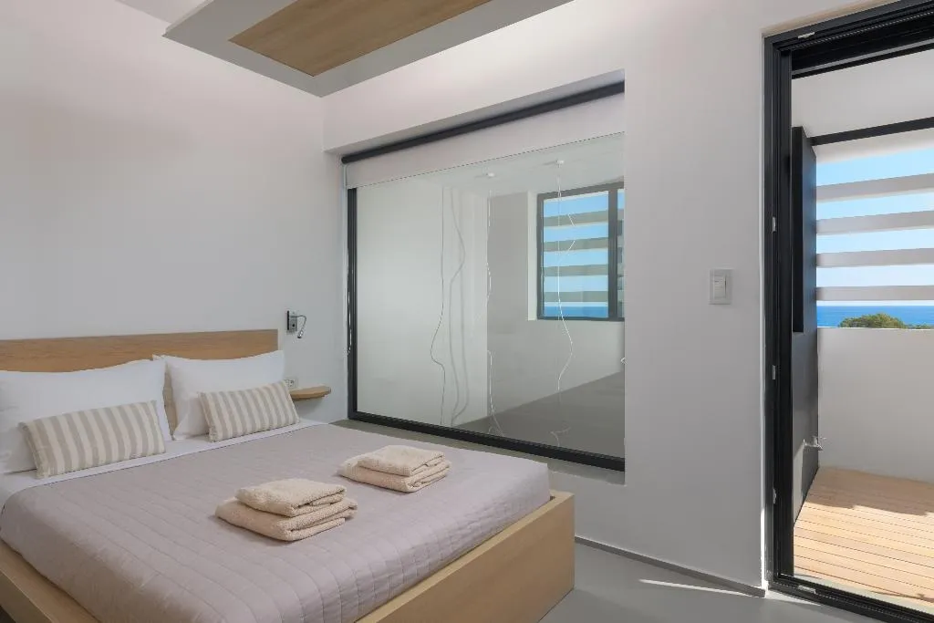 Room, Albatros Beach Front Villas, Rhodes