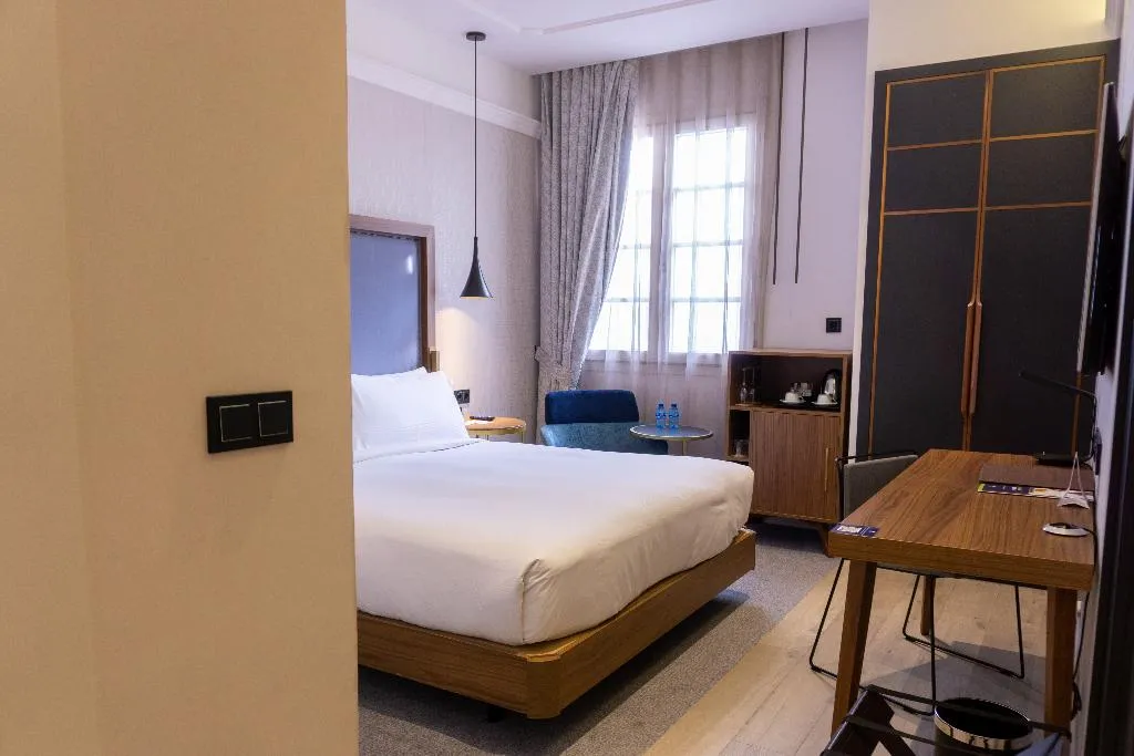 DOUBLE QUEEN SIZE BED Room, Doubletree by Hilton Madrid Prado, Madrid