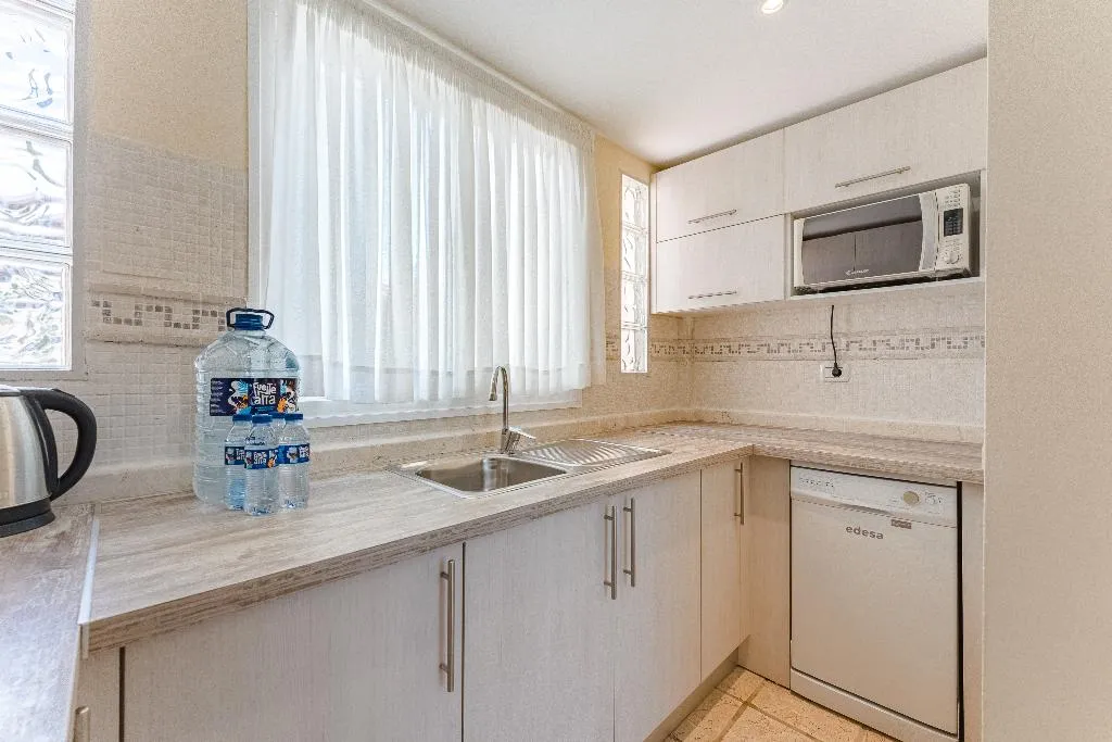 SUITE TWO BEDROOMS WITH PRIVATE POOL Room, Flamingo suite boutique hotel, Tenerife