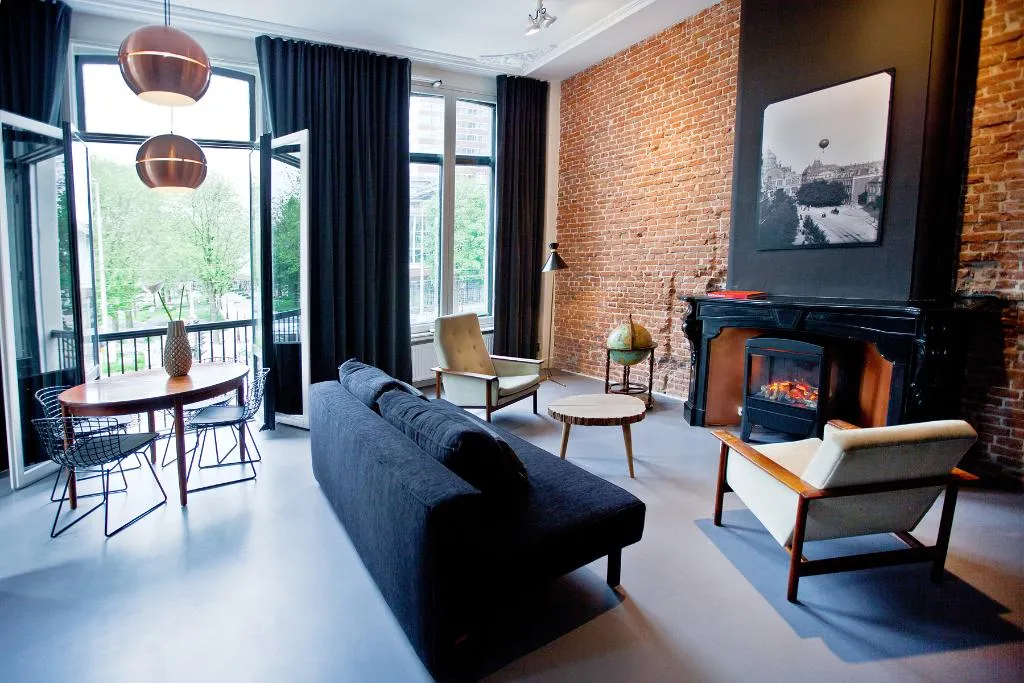 Double or Twin CAPACITY 2 ONE BEDROOM Room, Hotel V Frederiksplein, Amsterdam