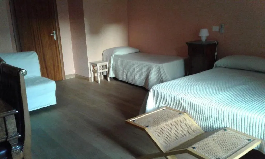Room, I Campanili, Catania