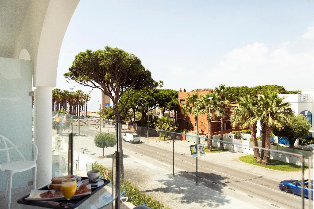 DOUBLE PARTIAL OCEAN VIEW ONE BEDROOM Room, Masd Mediterraneo, Barcelona