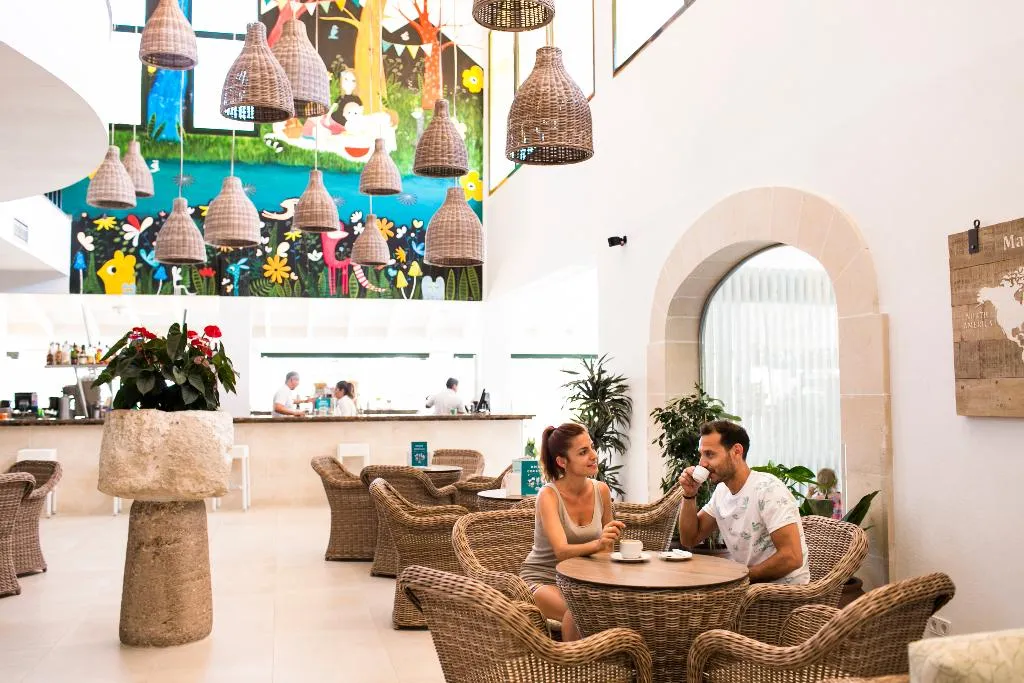 Bar, Royal Son Bou Family Club, Menorca