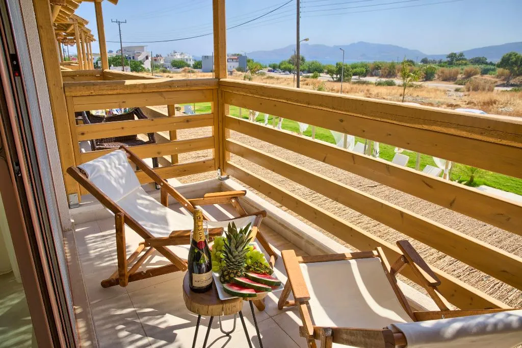 JUNIOR SUITE WITH PRIVATE POOL Room, Alia suites & Alia beachfront suites and spa, Rhodes