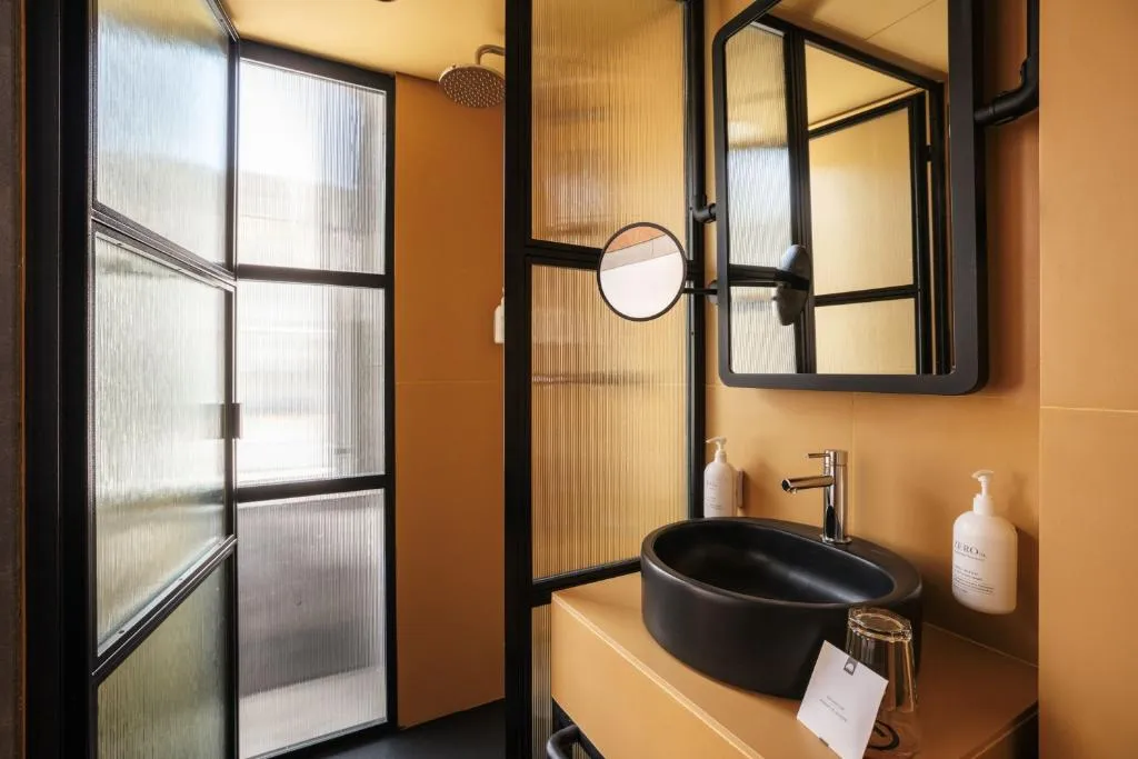 Double or Twin BUSINESS Room, Inspira Santos Boutique Hotel, Lisbon