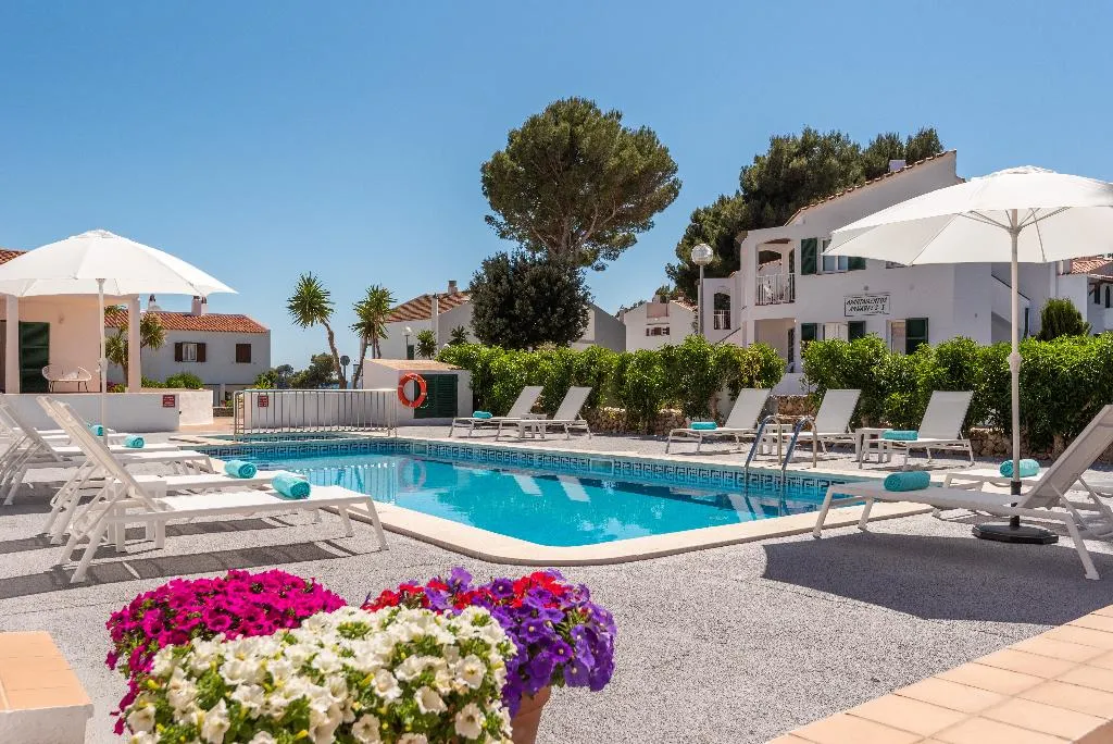 Pool, Apartamentos Annabel's, Menorca
