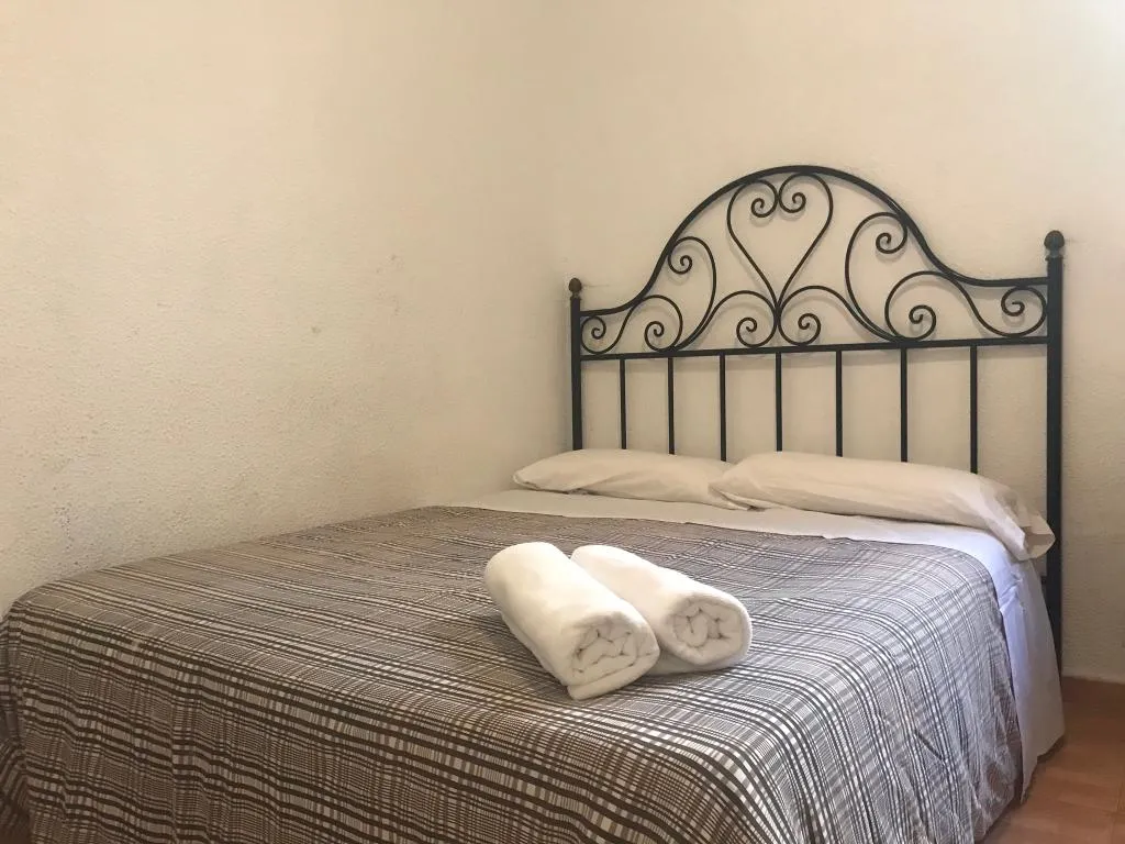 DOUBLE STANDARD Room, Hostal MYD Los Perales, Madrid