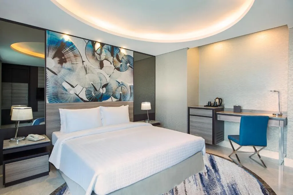 DOUBLE SUPERIOR KING BED Room, Grand Mercure Business Bay, Dubai