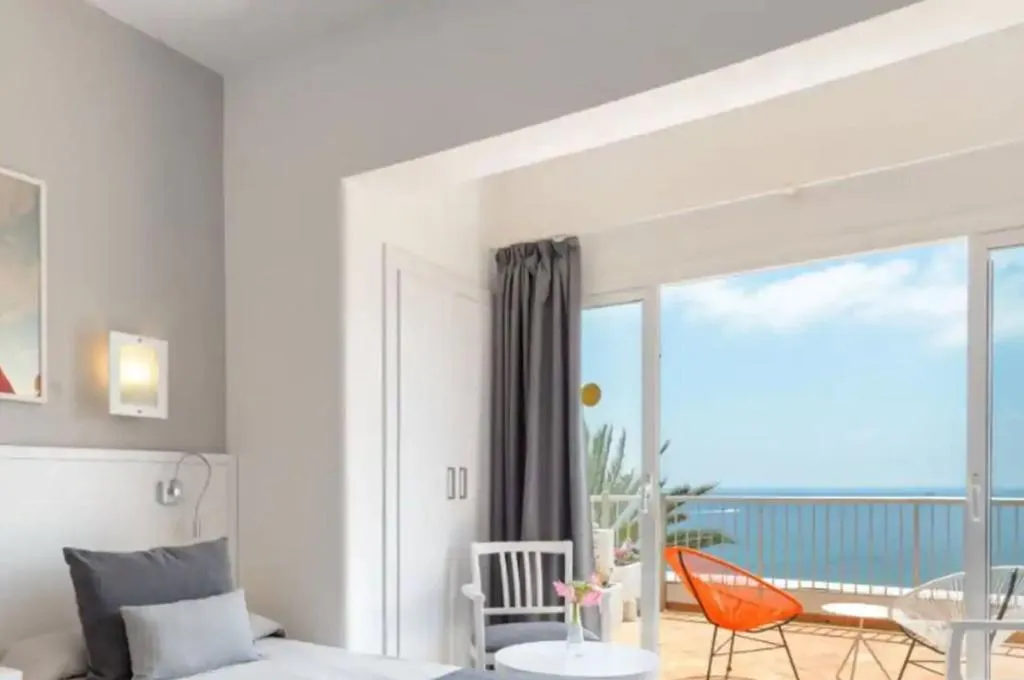 Room, Hotel Cenit & Apts. Sol y Viento, Ibiza