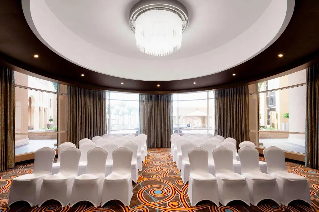 Conferences, Sheraton Sharjah Beach Resort & Spa, Dubai