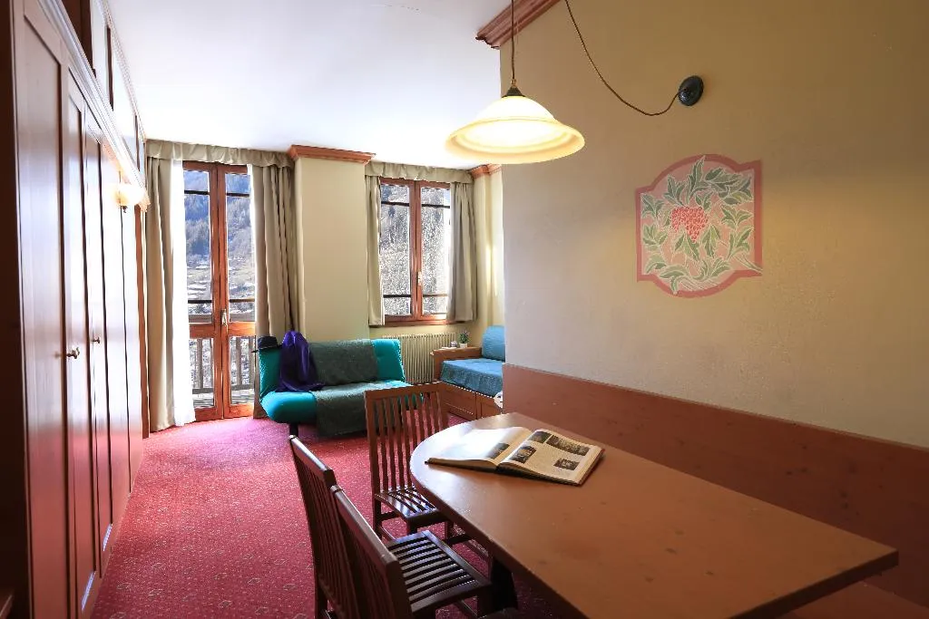 APARTMENT ONE BEDROOM Room, Swadeshi Palace Ponte di Legno Resort, Milan