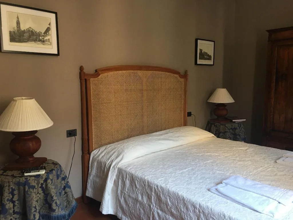 Room, Residenza Ognissanti, Florence