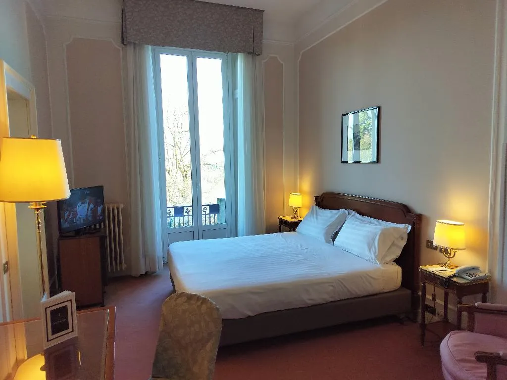 DOUBLE PARK VIEW Room, I Palazzi - Palace Grand Hotel Varese, Milan