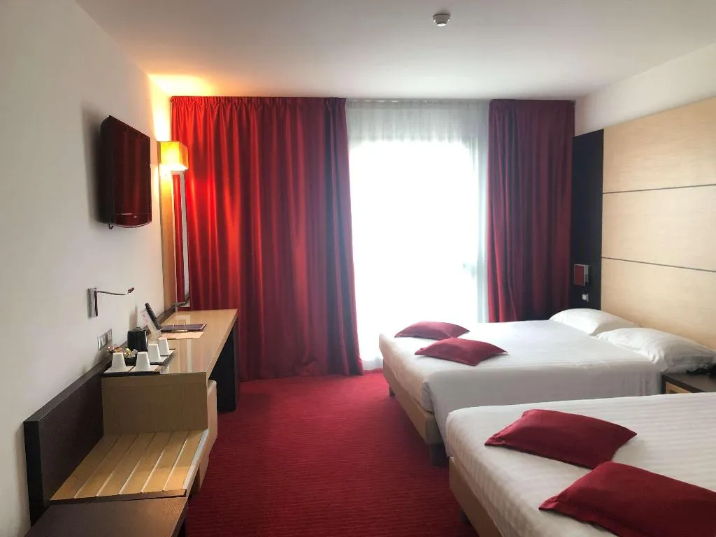 Room TWO QUEEN BEDS Room, Best Western Plus Hotel Galileo Padova, Venice