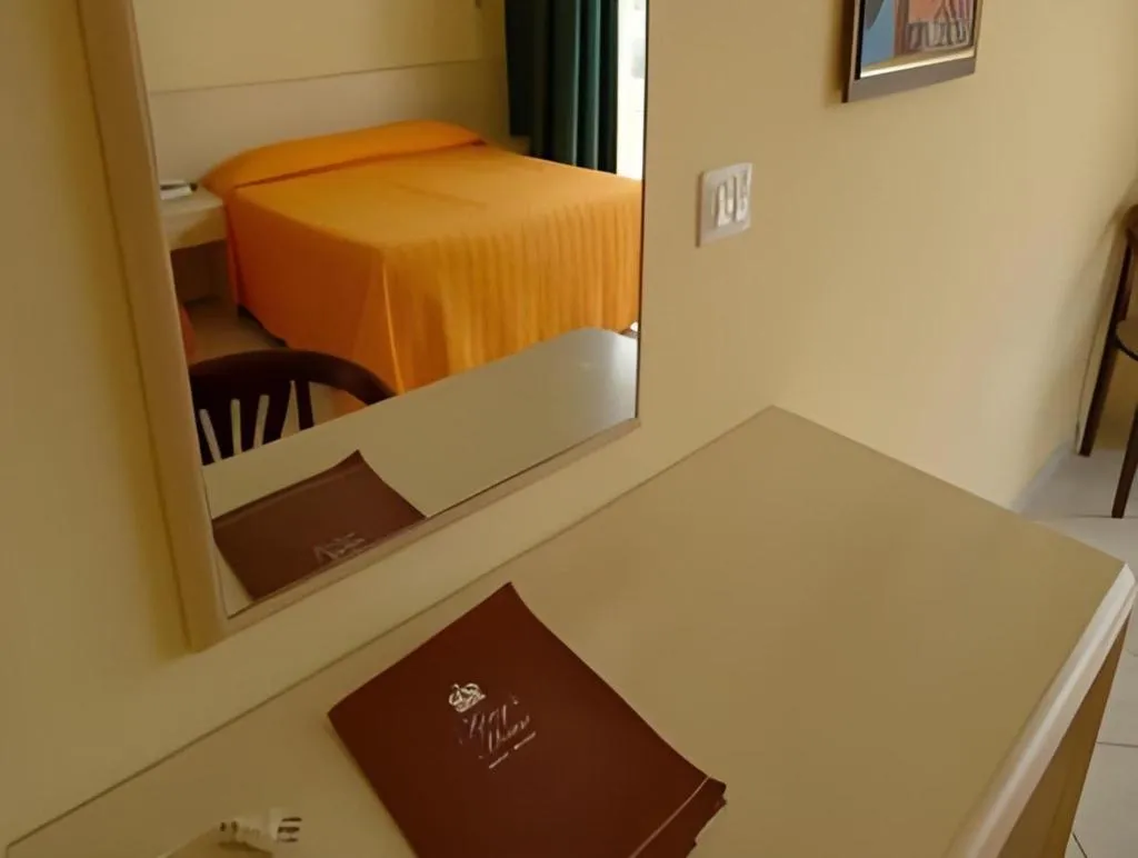 Room, Kings House Hotel Resort, Taormina