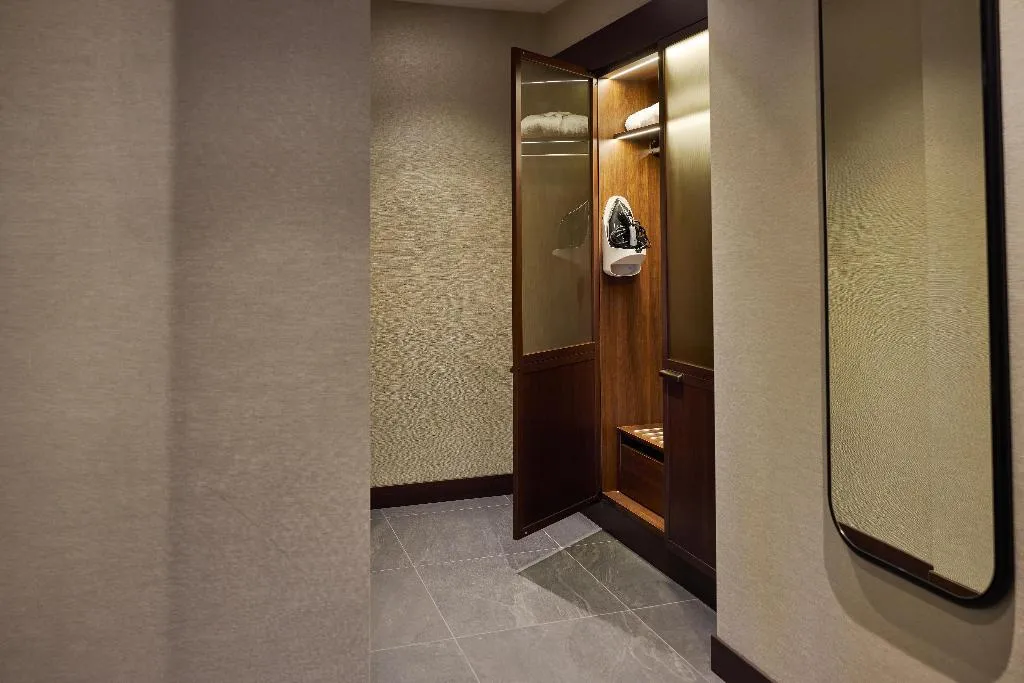 TWIN EXECUTIVE Room, Hilton Milan, Milan