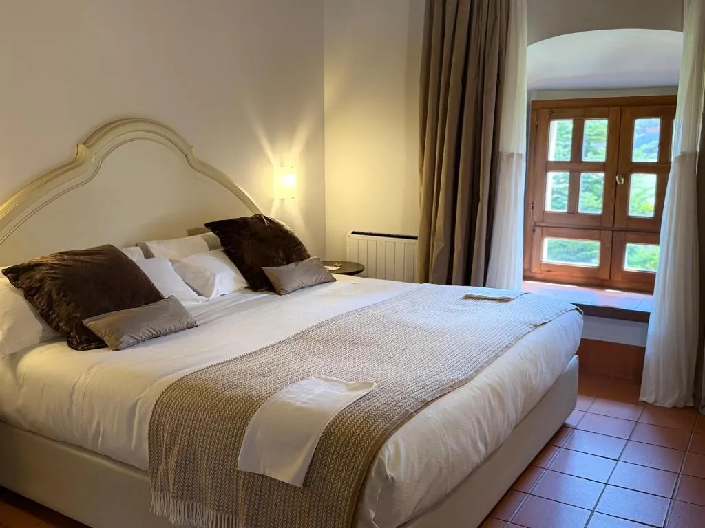 Room, San Antonio El Real, Madrid