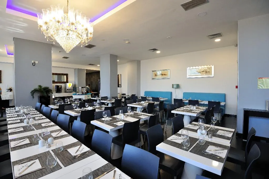 Restaurant, Oceano Atlantico Apartamentos Turisticos, Algarve