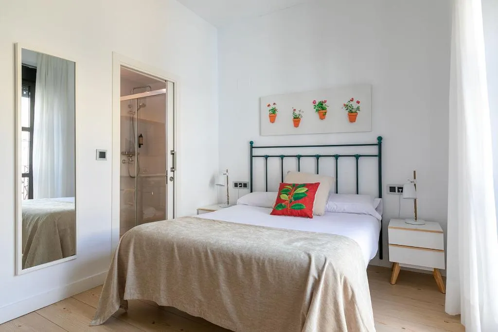 APARTMENT DUPLEX Room, Holiday Rentals Tempa Museo, Seville