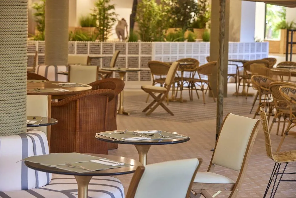 Restaurant, tent Palmanova, Majorca