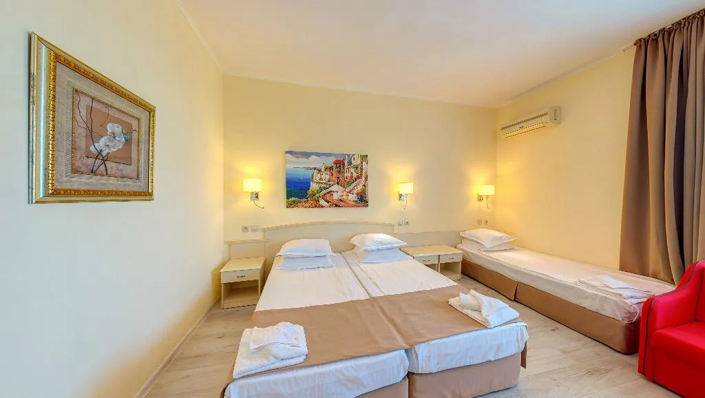 TRIPLE SEA VIEW Room, Detelina, Varna