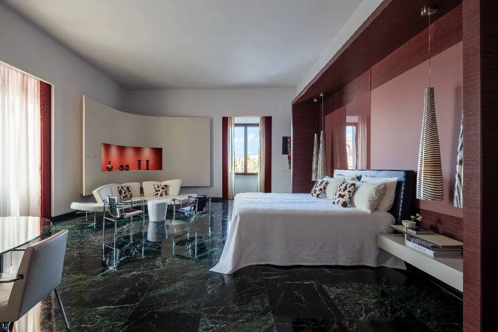 SUITE EXECUTIVE Room, Anantara Palazzo Naiadi Rome Hotel, Rome