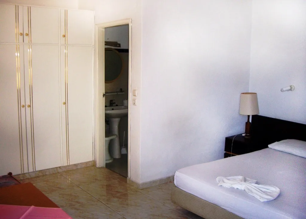 APARTMENT GARDEN VIEW Room, Gnest Apartments, Rhodes