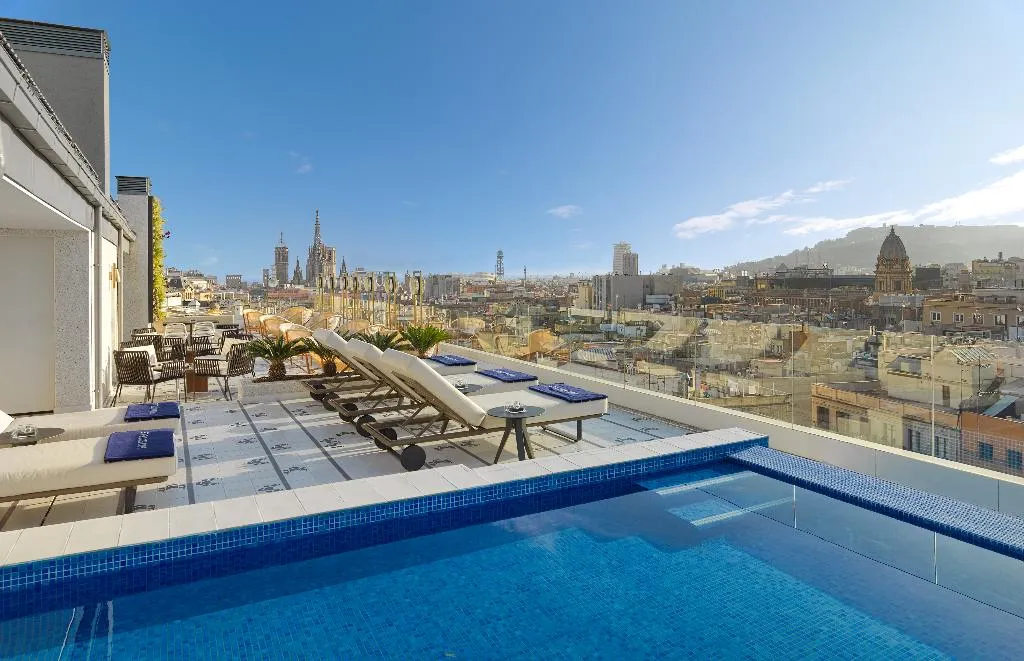 Pool, H10 Cubik, Barcelona