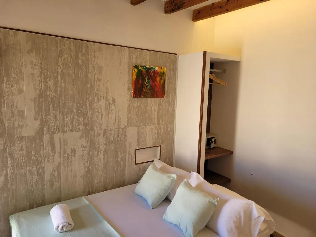 Room, Casal de Petra - Rooms & Pool, Majorca