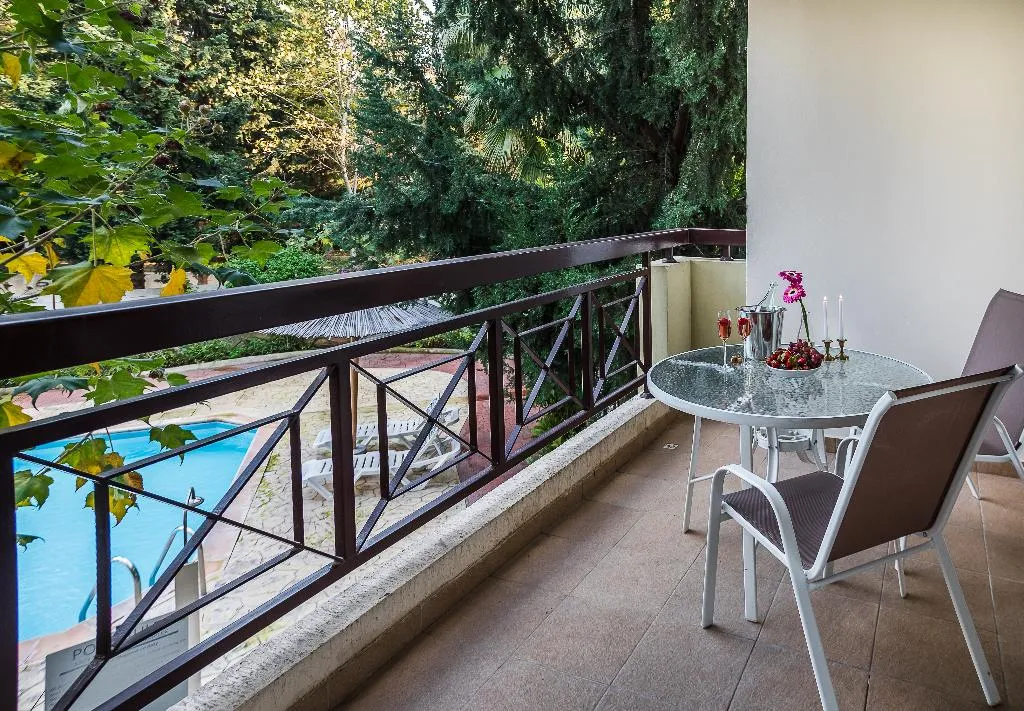 APARTMENT TWO BEDROOMS Room, Artemis Cynthia Complex, Cyprus