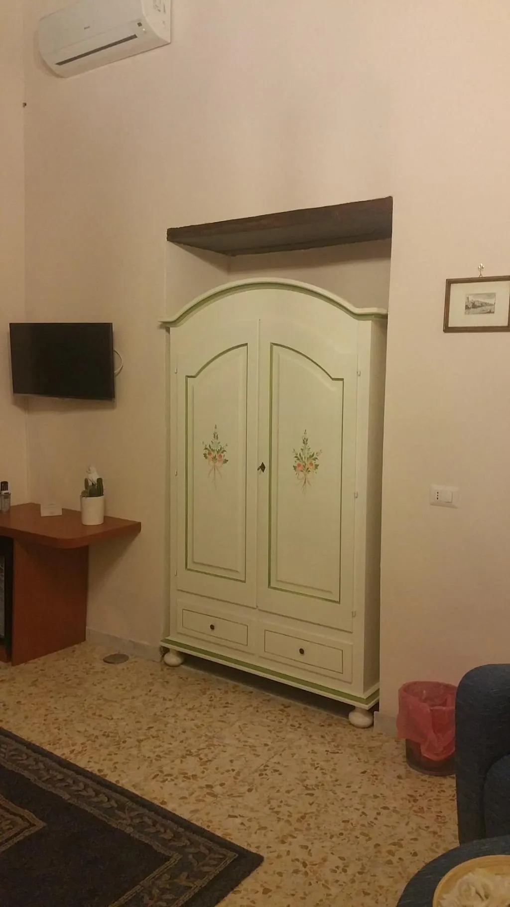 Room, B&B Rochel, Naples