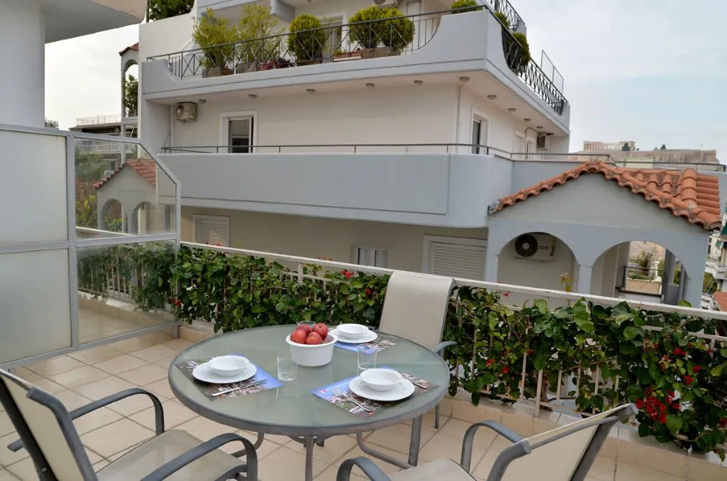 DOUBLE SUPERIOR WITH BALCONY Room, Acropolis Ami Boutique Hotel, Athens