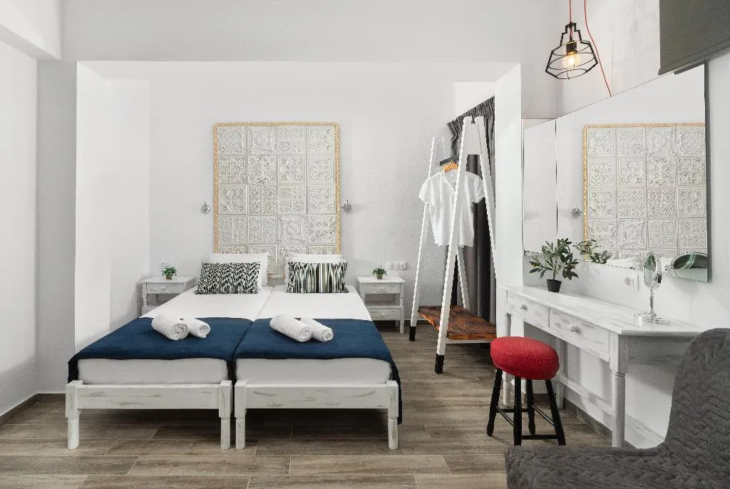 STUDIO CAPACITY 3 Room, Pefkos View Suites & Maisonette, Rhodes
