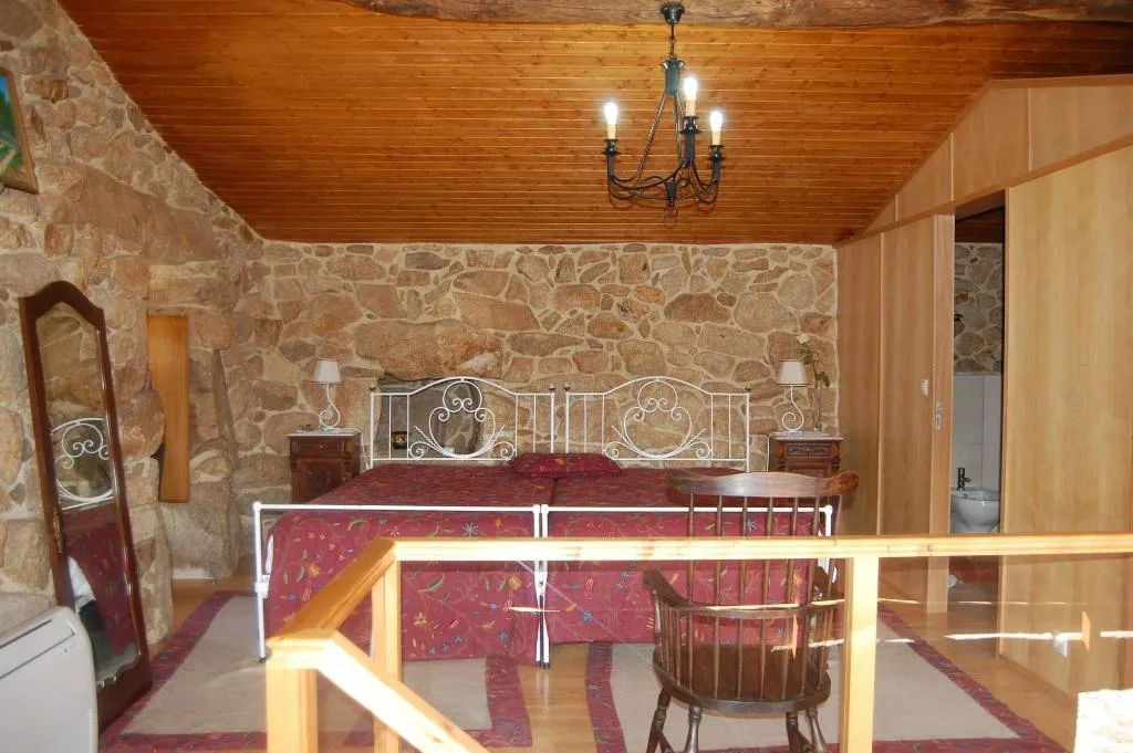 Room, Outros Tempos Turismo De Aldeia, Porto