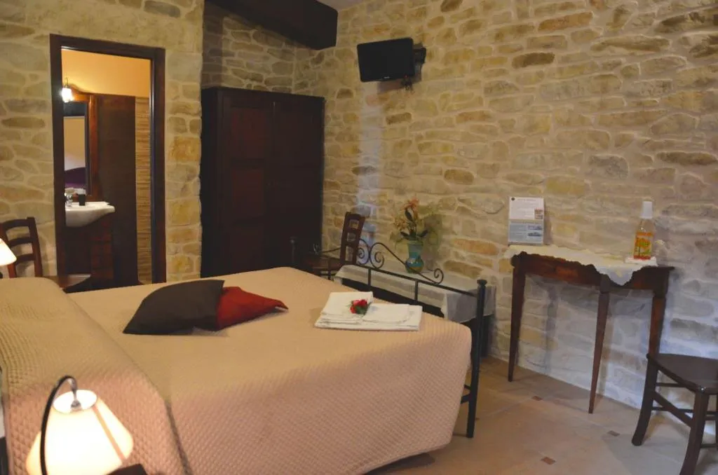 Room, Il Quadrifoglio, Palermo