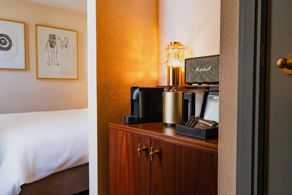 DOUBLE BASIC Room, Hotel Mercier, Amsterdam