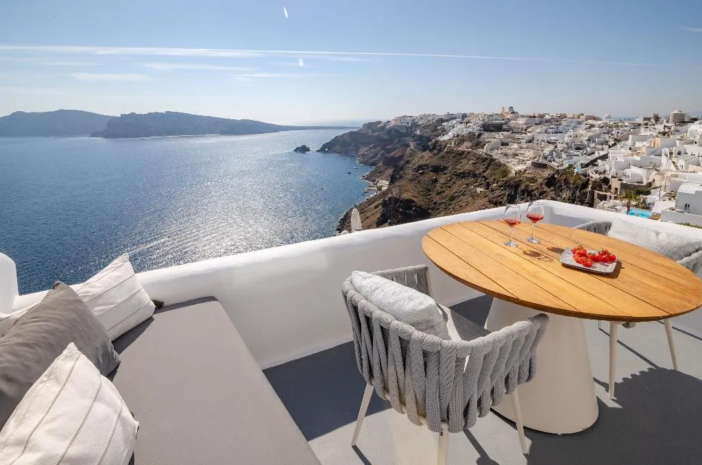 DOUBLE JAPANESE ROOM WITH VIEWS Room, IKIES Santorini, Santorini