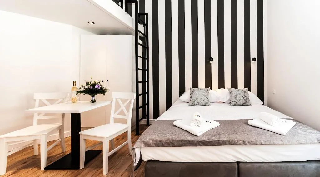Room, Apartamenty L5, Krakow