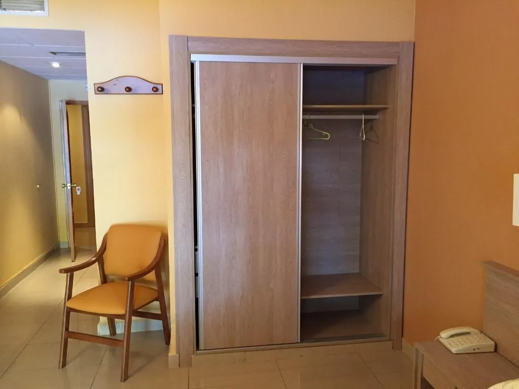 SINGLE STANDARD Room, Manzanares, Madrid