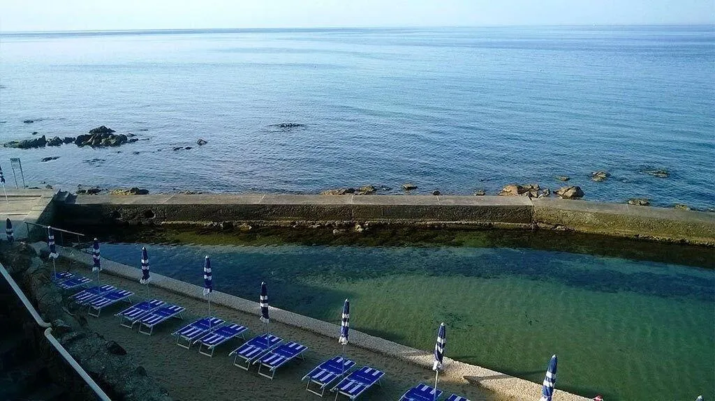 Beach, Villa Mg Hotel, Rome